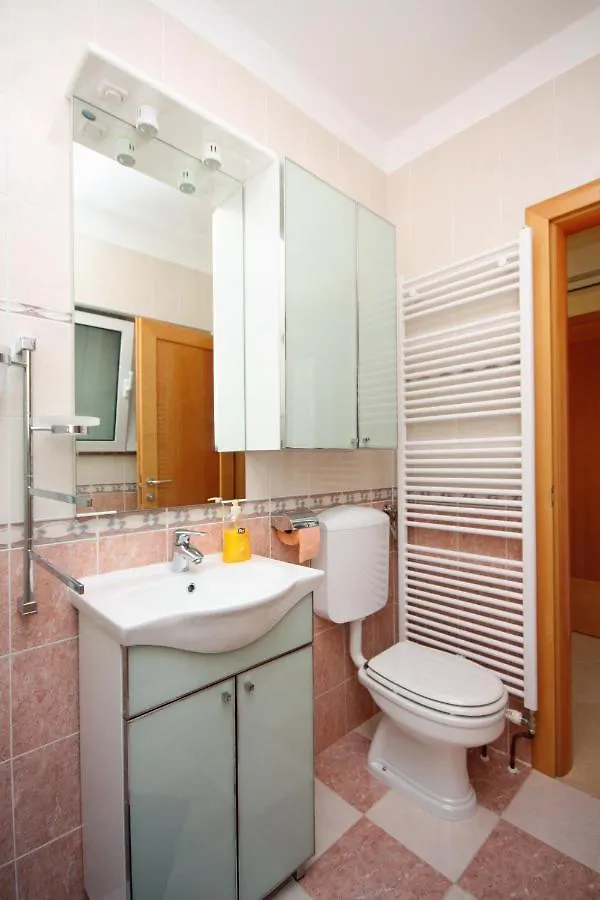 Studio Barbat 4980A Barbat na Rabu Croatia